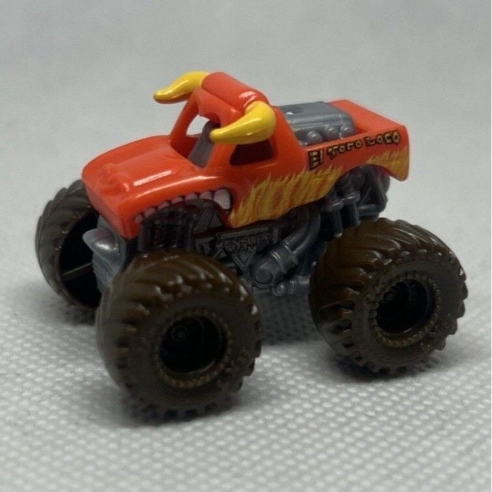 New Hot Wheels MONSTER JAM MINI Series 8 -‎ El Toro Loco Sealed / Unopened #631